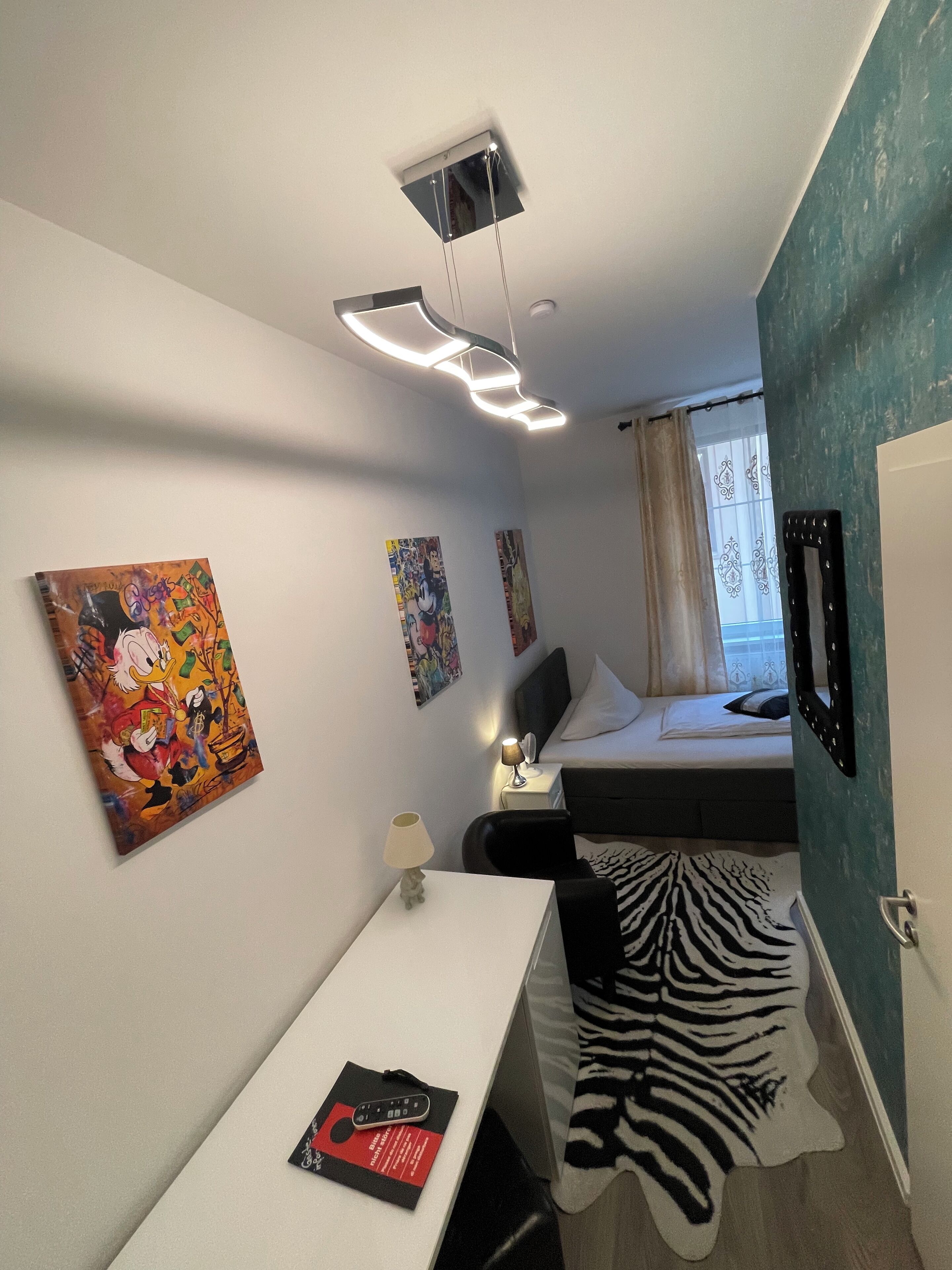 Standard Single Room | Individually decorated, individually furnished, desk, cribs/infant beds