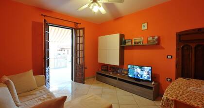 Villa for 6 people, 2 bedrooms, a few meters from the sea.