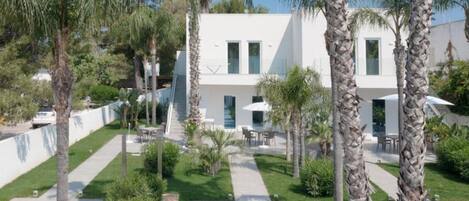 Enceinte de lâhĂ©bergement