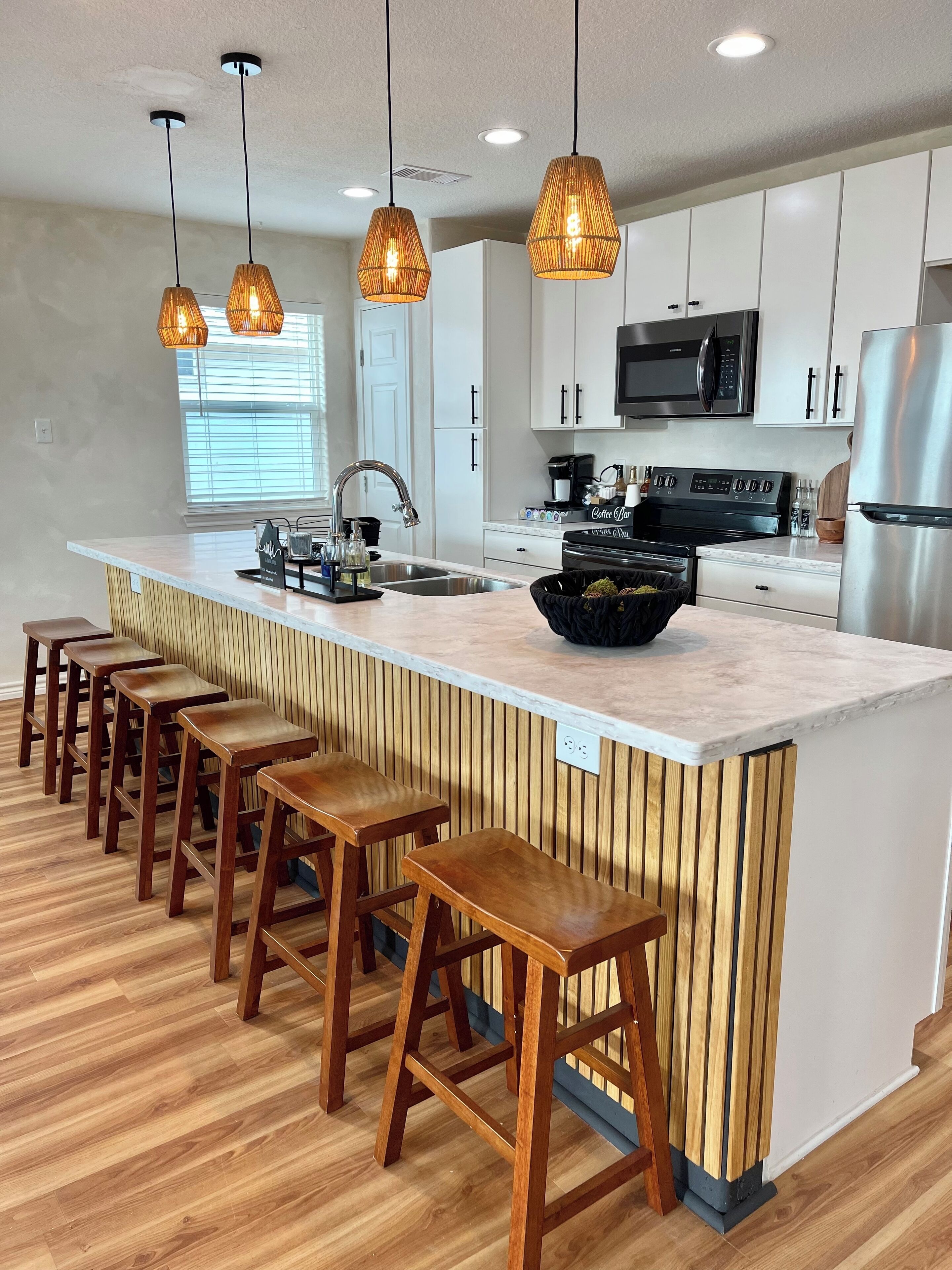 Microwave, oven, stovetop, dishwasher