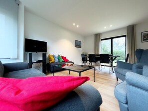 ヴィラ | リビングルーム