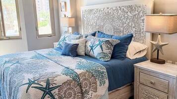Condo, várias camas, sacada (Bella Sirena BA 102) | 2 quartos, individualmente decorados, individualmente mobiliados
