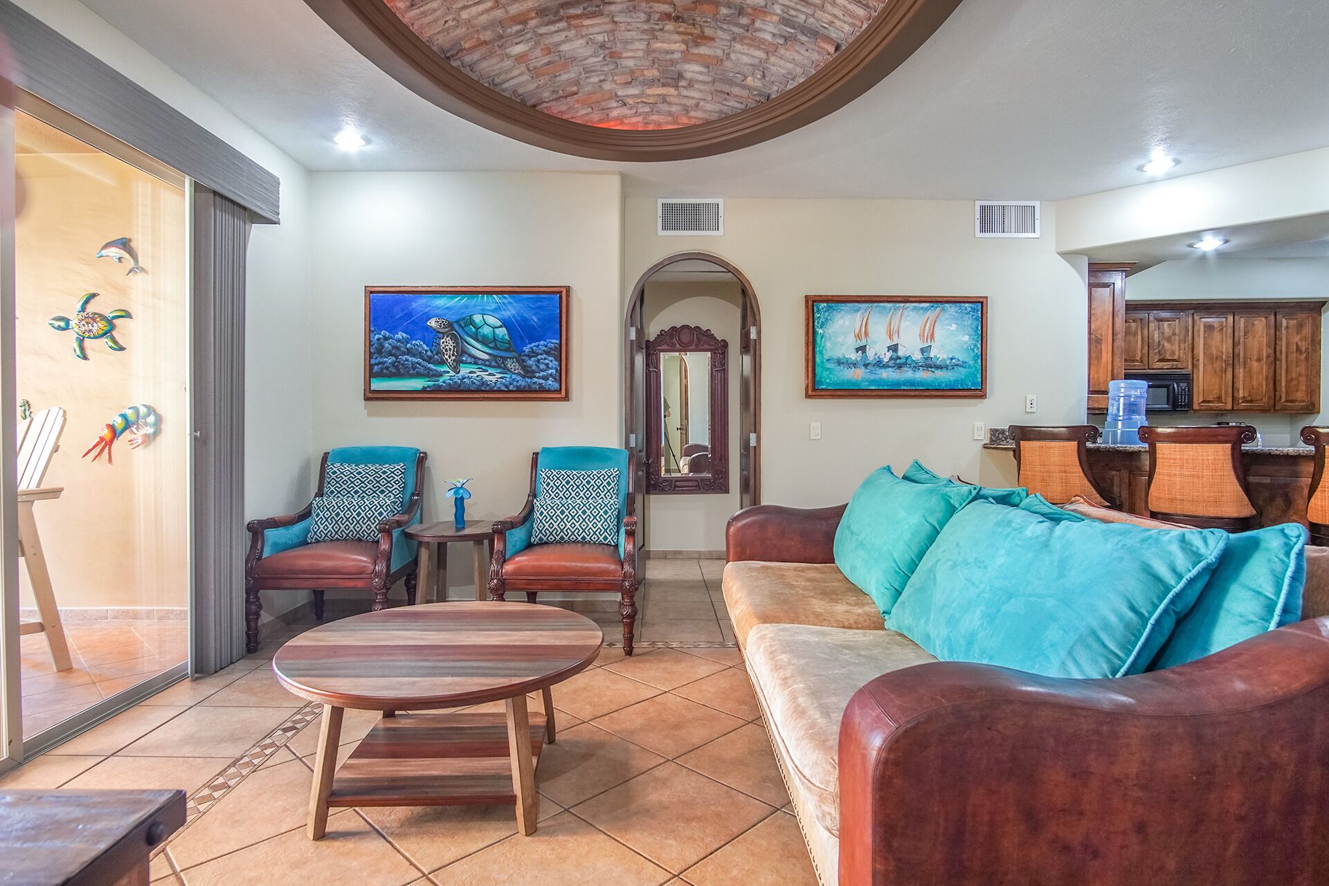 公寓客房, 多張床, 陽台 (Bella Sirena BB 101) | 起居區 | 42-吋平面電視、數位頻道、 DVD 播放機