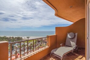 Appart'hôtel, plusieurs lits, balcon (Bella Sirena BE 604) | Vue de la chambre