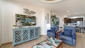Condo, 1 King Bed with Sofa bed, Balcony (Bella Sirena BD 703) | Living area | 42-inch flat-screen TV with digital channels - Bella Sirena (Puerto Peñasco)