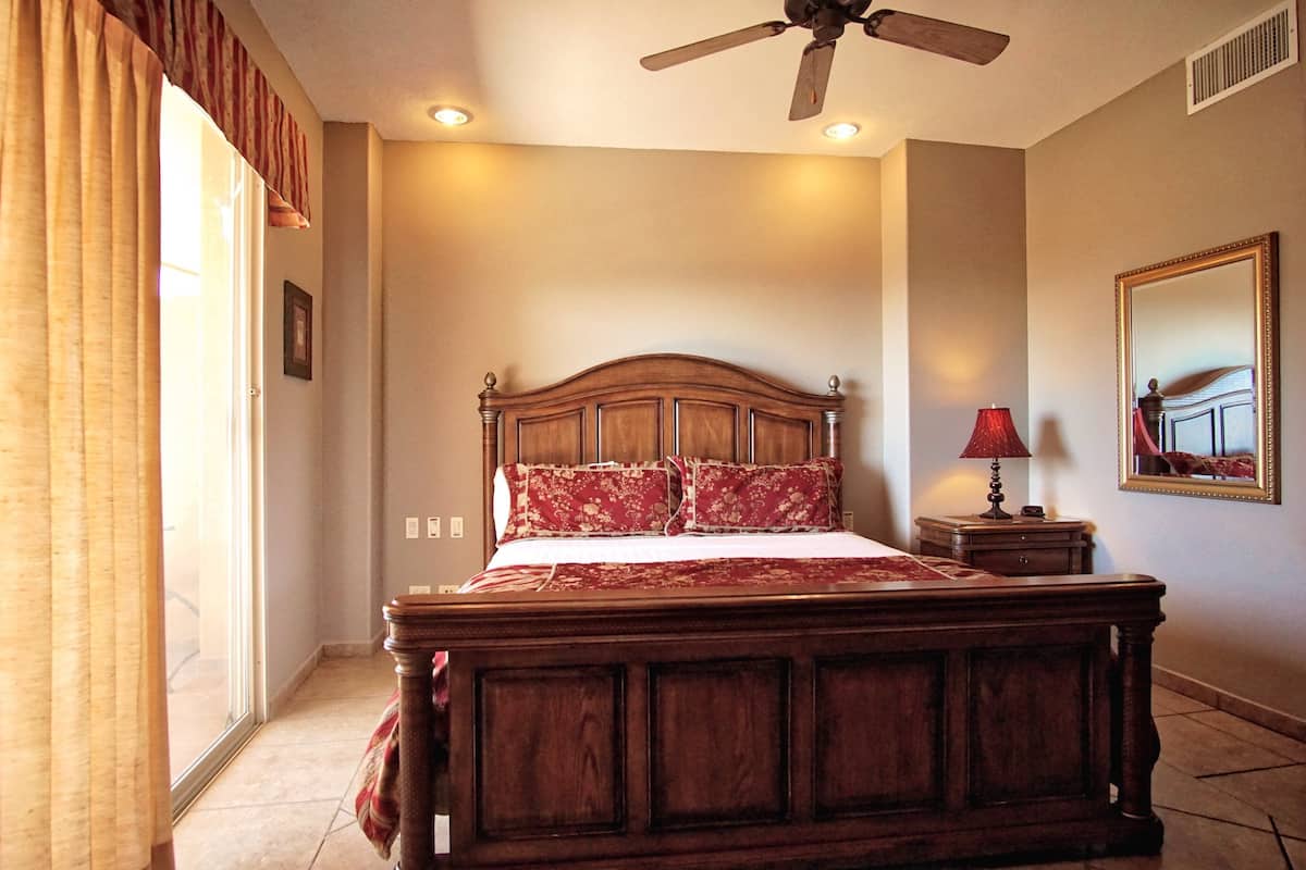 Condo, 1 King Bed with Sofa bed, Pool Access (Bella Sirena BB 303) | 1 bedroom, individually decorated, individually furnished