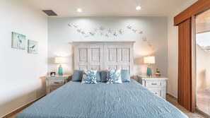 Condo, 1 King Bed with Sofa bed, Balcony (Bella Sirena BD 703) | 1 bedroom, individually decorated, individually furnished - Bella Sirena (Puerto Peñasco)