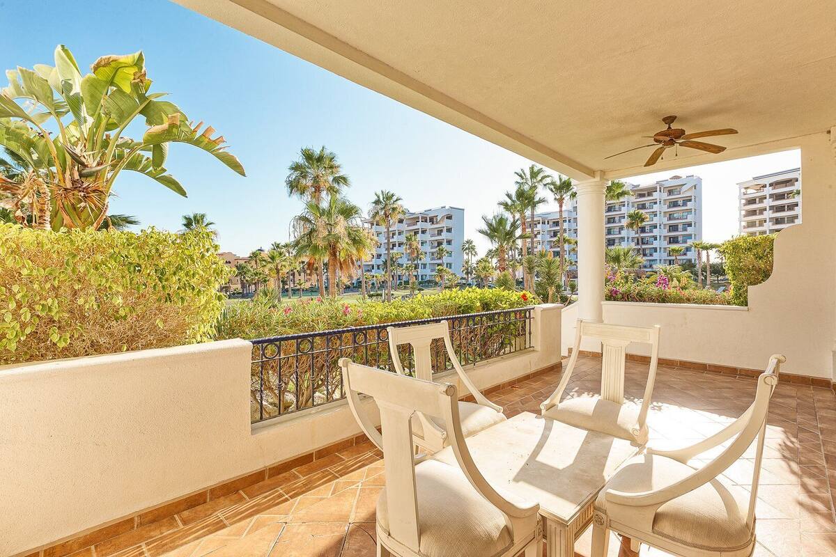 Apartamento, 2 camas de matrimonio, patio, vistas al jardín (Casa Blanca CB 102) | Terraza o patio