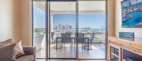 Condo, Multiple Beds, Balcony (Casa Blanca CC 405) | Living area | 42-inch flat-screen TV with digital channels