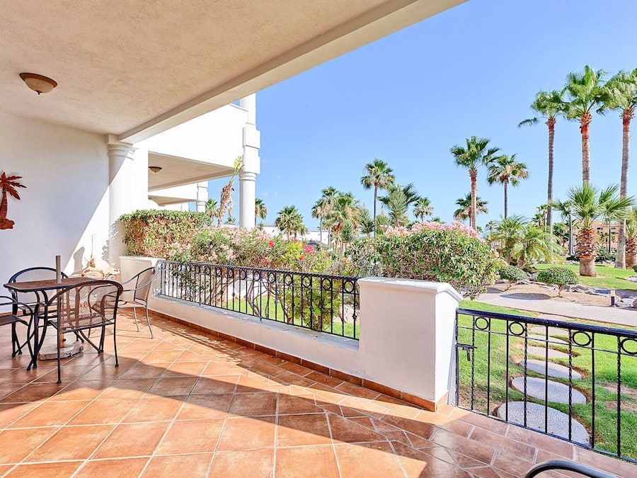 Condo, várias camas, sacada, vista para o jardim (Casa Blanca CB 105) | Opções para refeição ao ar livre