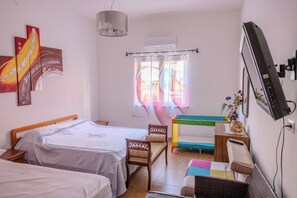 Villa, patio, vue plage | 2 chambres, Wi-Fi gratuit, draps fournis