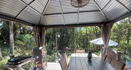 Escape to Luxury in the Cangrejal River Valley â A Jungle Retreat Awaits!