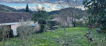 Gîte in the Cévennes In the heart of a charming village near Anduze