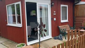 Chalet | Exterior detail