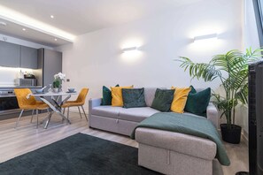 Fernseher, Arbeitsbereiche