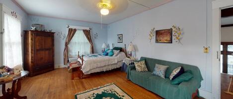 1 bedroom, WiFi, bed sheets