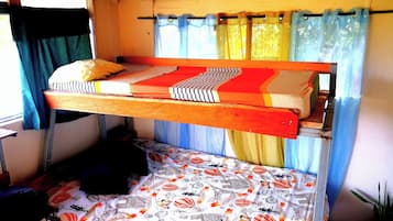 Cabane, 1 chambre, fumeurs, balcon | 1 chambre