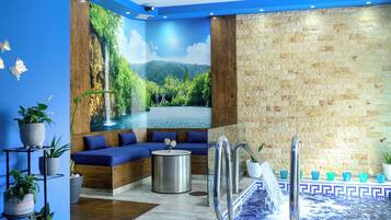 Suite, Mountain View | Jetted bathtub