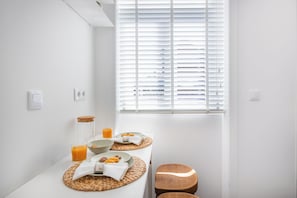 Studio Standard, 1 lit double, non-fumeur, balcon | Cuisine privée