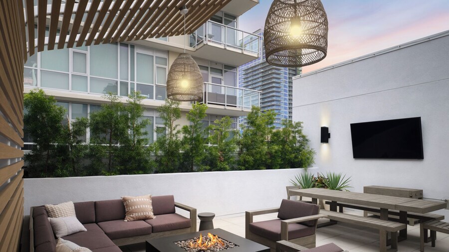 Sentral Gaslamp Quarter