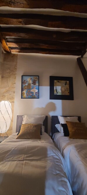 2 Schlafzimmer, Bügeleisen/Bügelbrett, WLAN, Bettwäsche