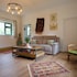 Tring Grange Cottage - Sleeps 2 - Onsite Parking