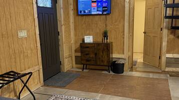 2 soverom, wi-fi (inkludert) og sengetøy