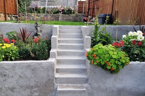 Property grounds - Colliers Cottage (Cinderford)