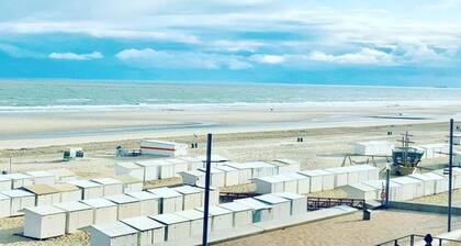 Villa in Wenduine Near Sandy Beaches