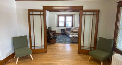 Spacious 4-bedroom house ready for NFL draft. Only 6 miles from the Stadium