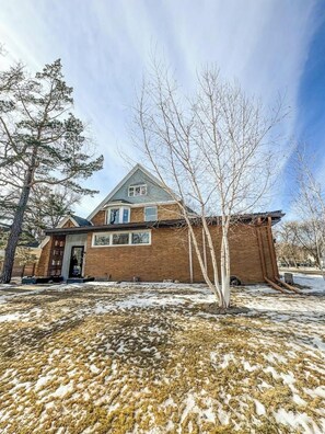 Exterior - MY PLACE! Luxury 2 Bed with piano! (Willmar)