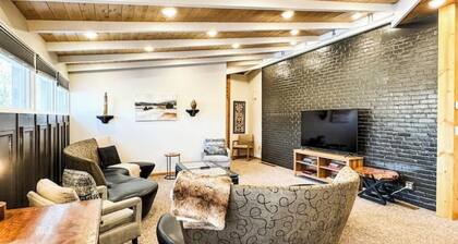 MY PLACE! Luxury 2 Bed with piano!