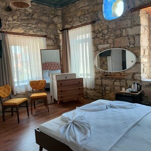 Deluxe Room, Non Smoking, City View | Free WiFi - Baba Evi Alaçatı (Cesme)
