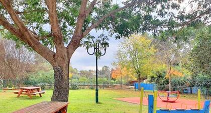 Spacious, Peaceful 2BD, Mamad, Garden, Parking near Kfar Sava