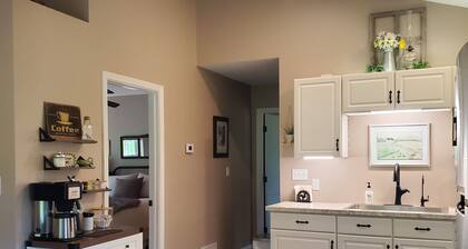 Charming 2-bedroom house on 3 private acres. Secluded & pet friendly!