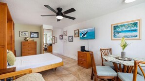 Unclassified image, 3 of 75, button - Kona Islander Inn#309 (Kailua-Kona)