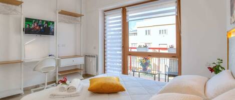 2 chambres, bureau, fer et planche à repasser, Wi-Fi gratuit