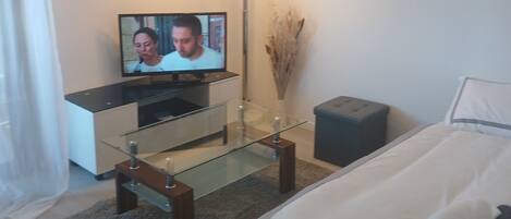 1 bedroom, iron/ironing board, travel cot, free WiFi