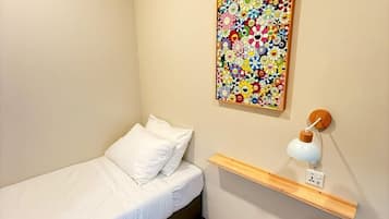 Basic Double Room | Laptop workspace, blackout drapes, soundproofing, iron/ironing board