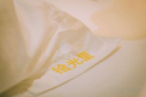 미분류 이미지, 2/20장, 버튼