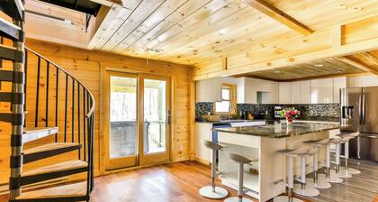 9BR/5BR/Hottub/2 Saunas 6 min to Hunter on 30 private acres