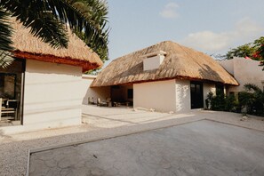 Fachada da propriedade