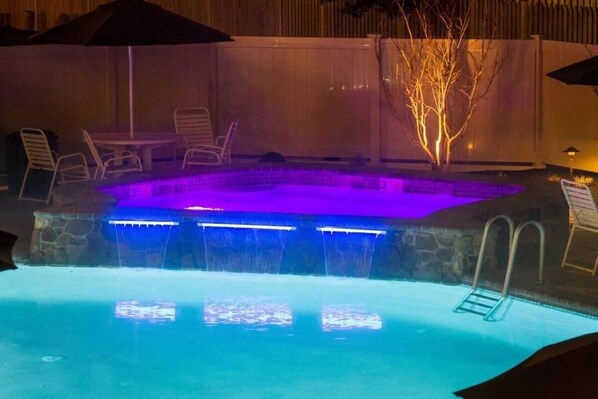 Beheizter Pool