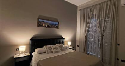 CARAFA RESIDENCE APARTMENT IN CITY CENTER A FEW MINUTES FROM STATION AND METRO