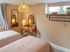 2 bedrooms, free WiFi, bed sheets
