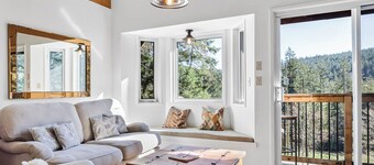 Sweetwater Retreat Cottage B&B