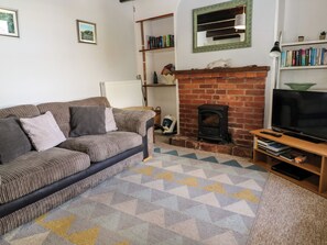 DVD player - Brick Cottage (Helston)