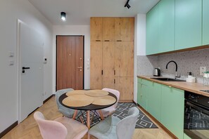 Appartement Confort | 1 chambre, fer et planche Ă repasser, accĂšs au Wi-Fi (inclus)