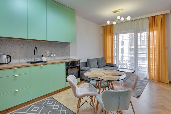 Comfort Apartment | 1 bedroom, iron/ironing board, free WiFi