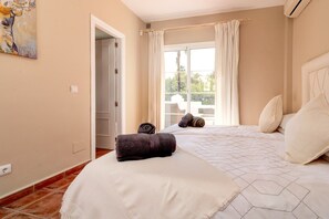 Room - Villa Olivo de Calahonda (Sitio de Calahonda)